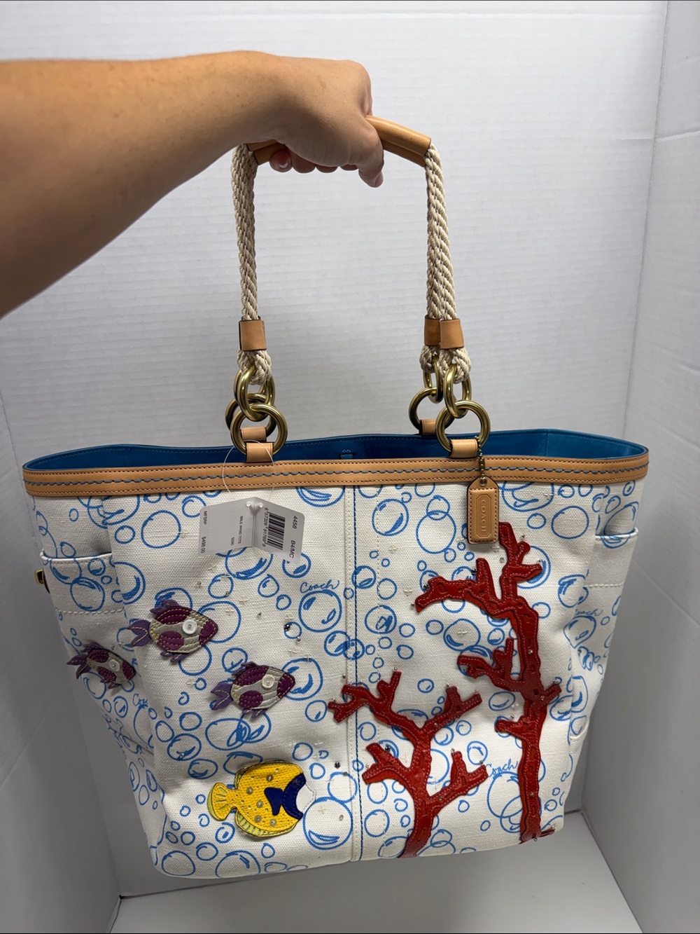 Coach Resort Bubble Tote Bag Purse Canvas Fish Sequins New Rare Limited Edition - Picture 2 of 12